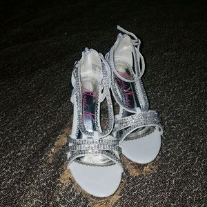 White and Silver rhinestones girls   shoes